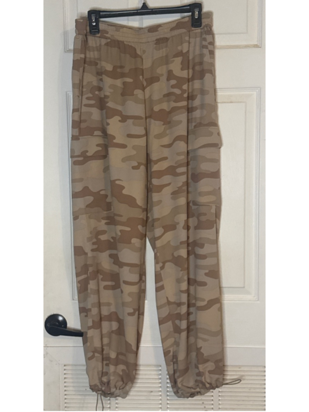 Modern Works Tan Brown Camo Joggers Size L